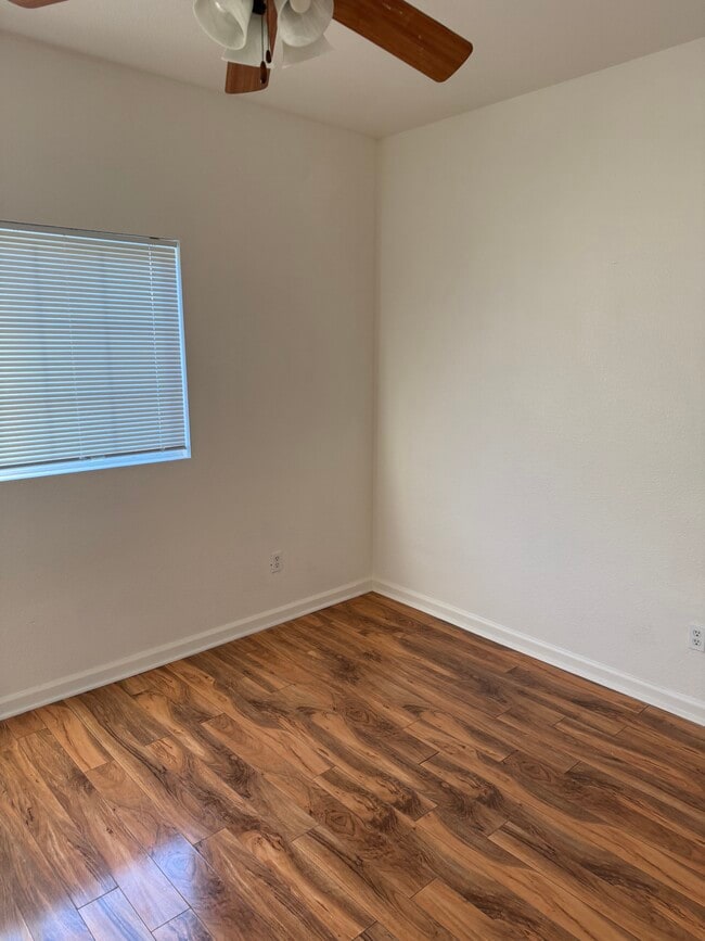 Building Photo - 1914 El Monte Ave