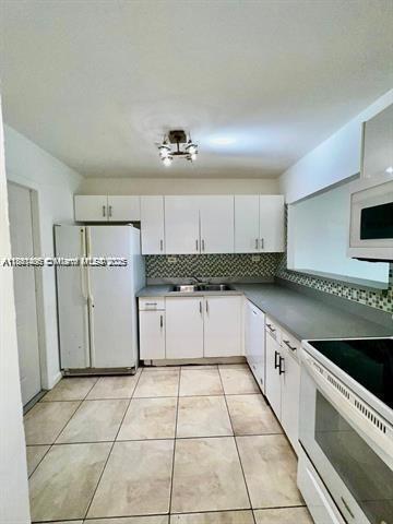 Photo - 15221 NE 6th Ave Unidad A301 Rental