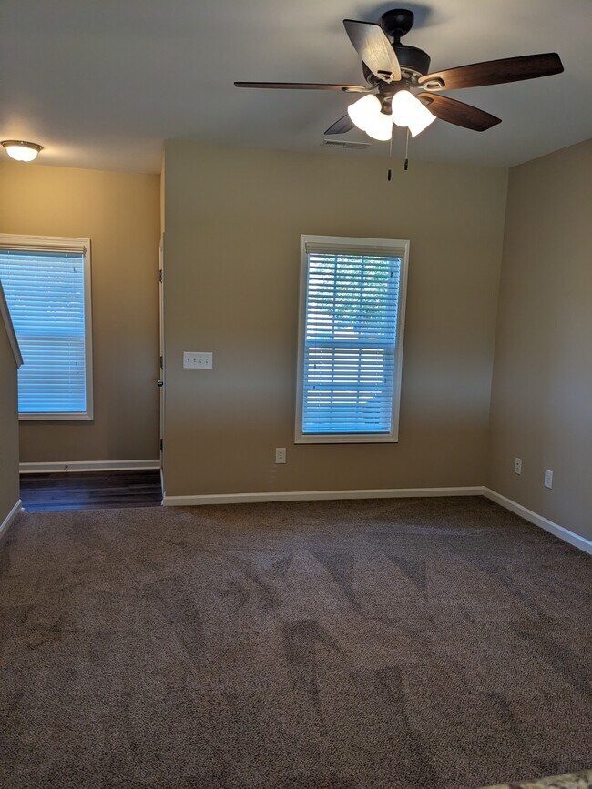 Photo - 2 Bedroom, 2.5 Bath Townhome in Creedmoor, NC