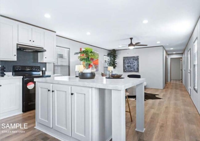 Photo - 6620 Tulip House