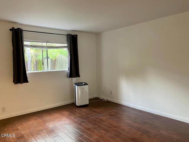 Photo - 5850 Benner St Unidad 201