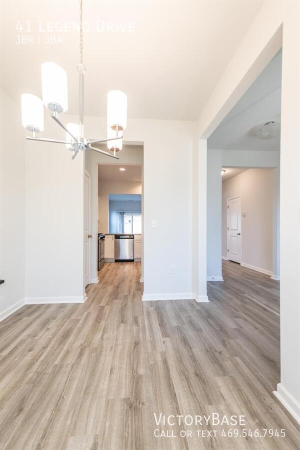 Photo - 41 Legend Dr