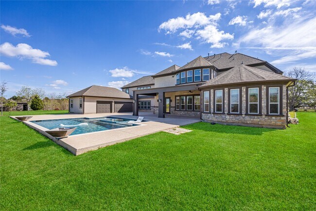 Photo - 15015 House Rd