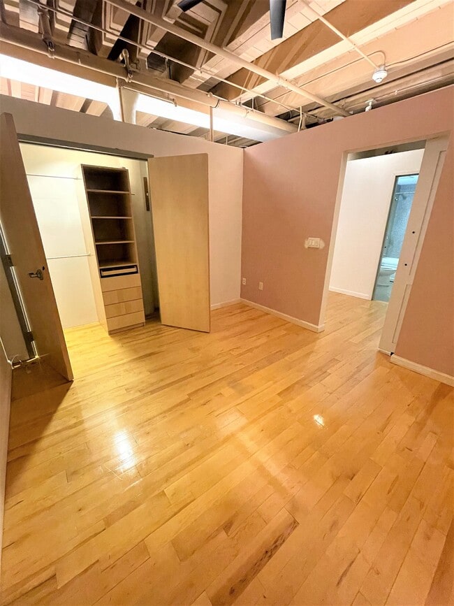 Photo - 111 Beach St