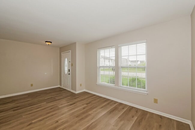 Photo - 10646 Pavilion Dr