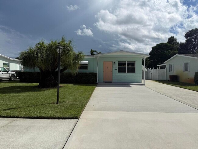 Building Photo - 2640 Bridgeman Rd Rental