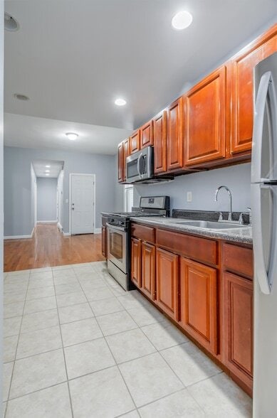 Photo - 396 Union St