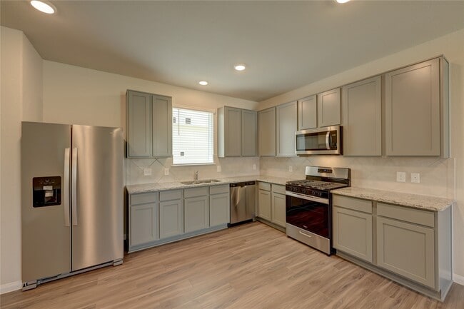 Photo - 13856 Goldeye Dr