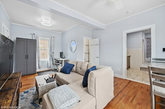 Photo - 957 Fteley Ave