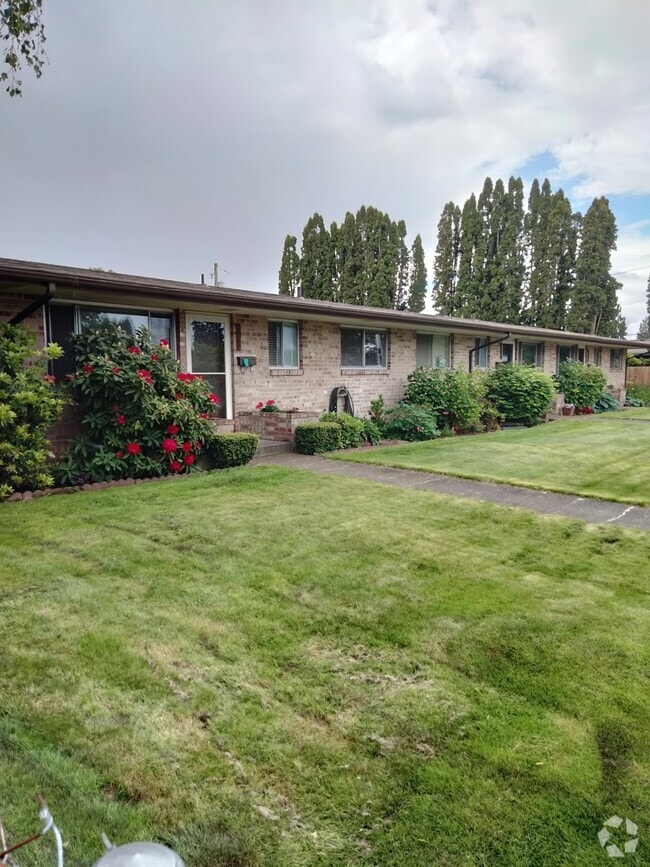 Building Photo - 1212 9th Ave NW Unit 1212 9th Ave NW Puyallup Rental