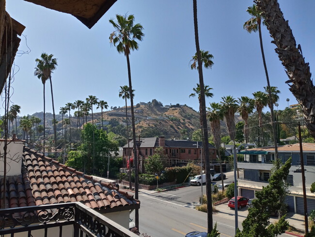 Photo - Hollywood Villa Apartments