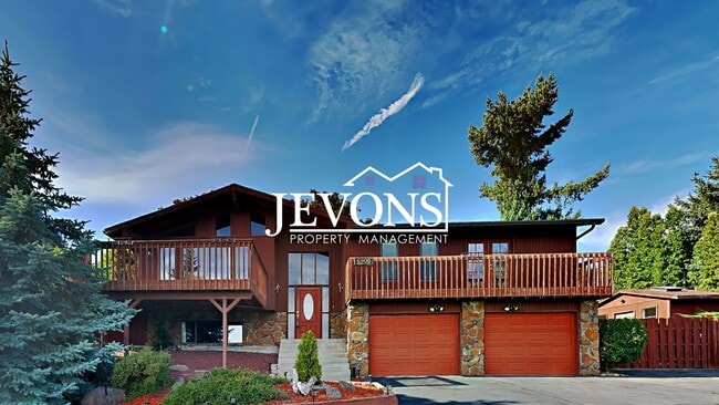 Building Photo - Lovely 3-bedroom home with fully equipped ...