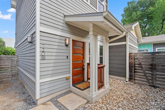 Photo - 720 Pedernales St Unit B