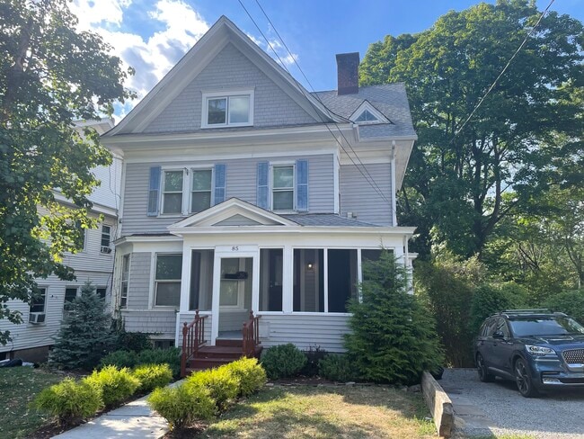 Front View w/ Screened Porch - 85 Western Ave Unit #2
