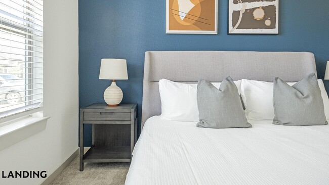 Photo - 19240 Stokes Rd Unit 43-406