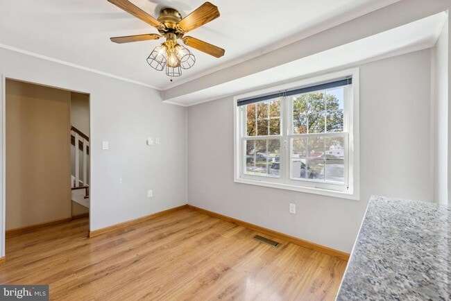 Photo - 7448 Pohick Rd