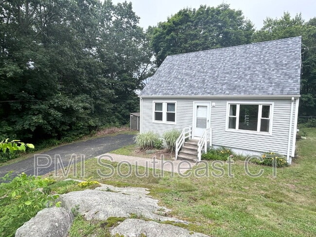 Photo - 55 Hedge Ave