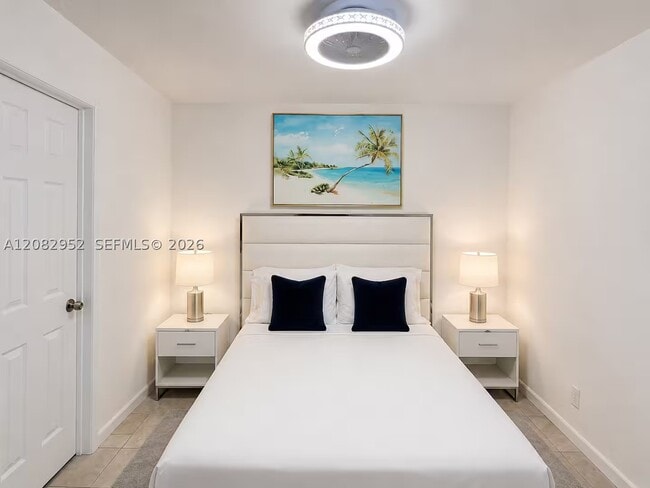 Building Photo - 2900 N Ocean Blvd Unit 4