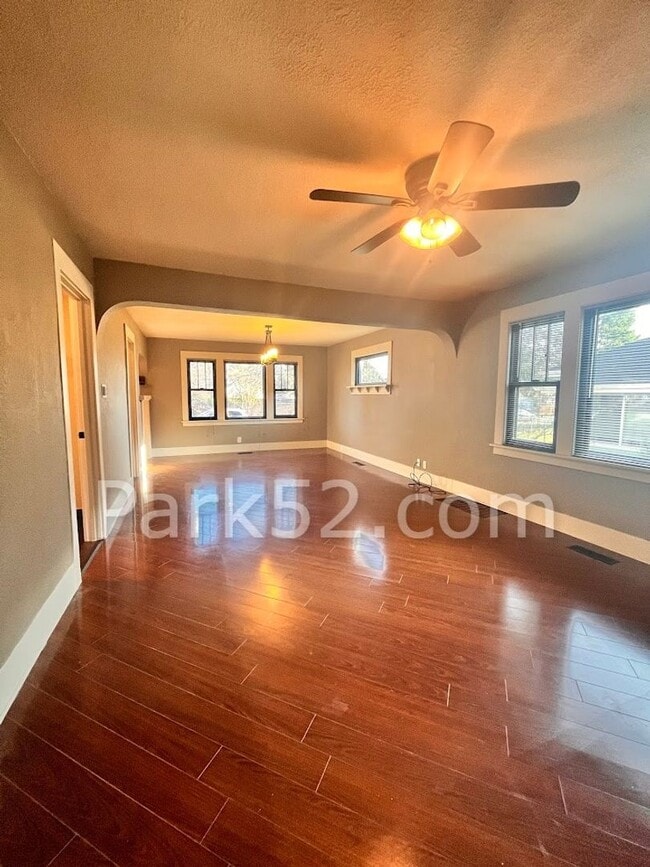 Photo - Beautiful Tacoma Single Family Home