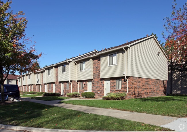 Photo - Plymouth Square Village