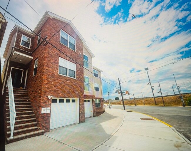 Photo - 202 John F. Kennedy Blvd Unit 2