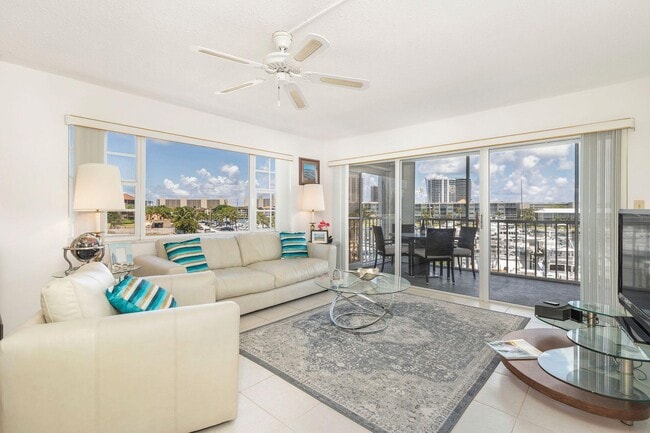 Photo - 907 Marina Dr Unit 310
