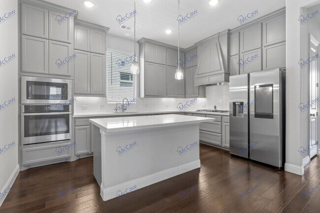 Photo - 8451 Bronzegate Trl