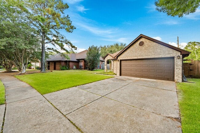 Photo - 5102 E Pagewick Dr