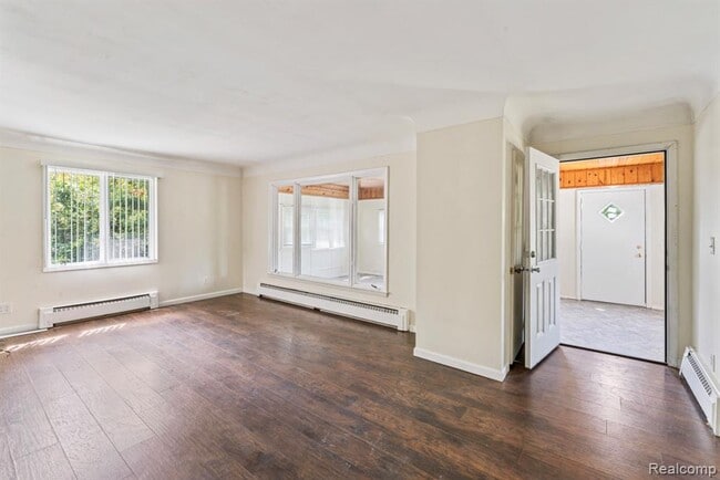 Photo - 4350 Otter Lake Rd