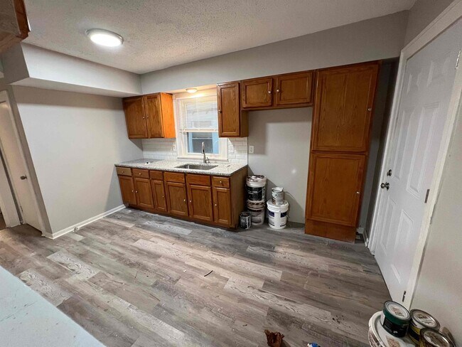 Photo - 17000 Melgrave Ave