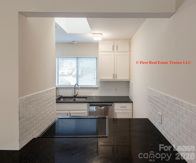 Photo - 7930 Charter Oak Ln