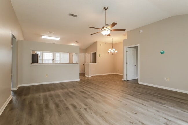 Photo - 3402 Westfield Dr