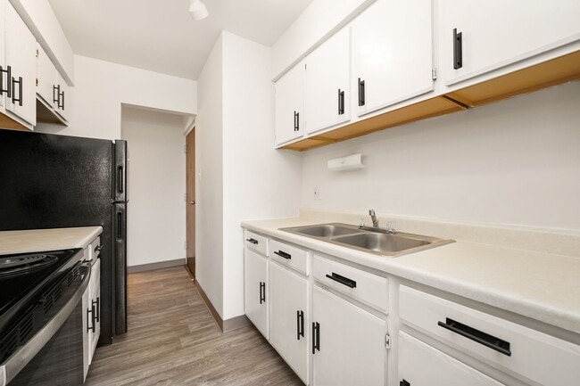 Photo - Carriage Creek Apartments