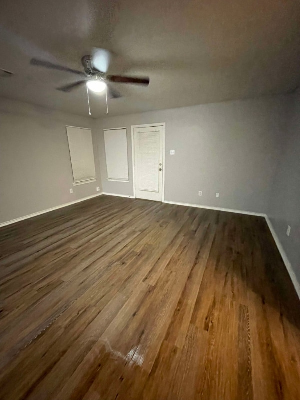 Photo - 885 East Ovilla Road