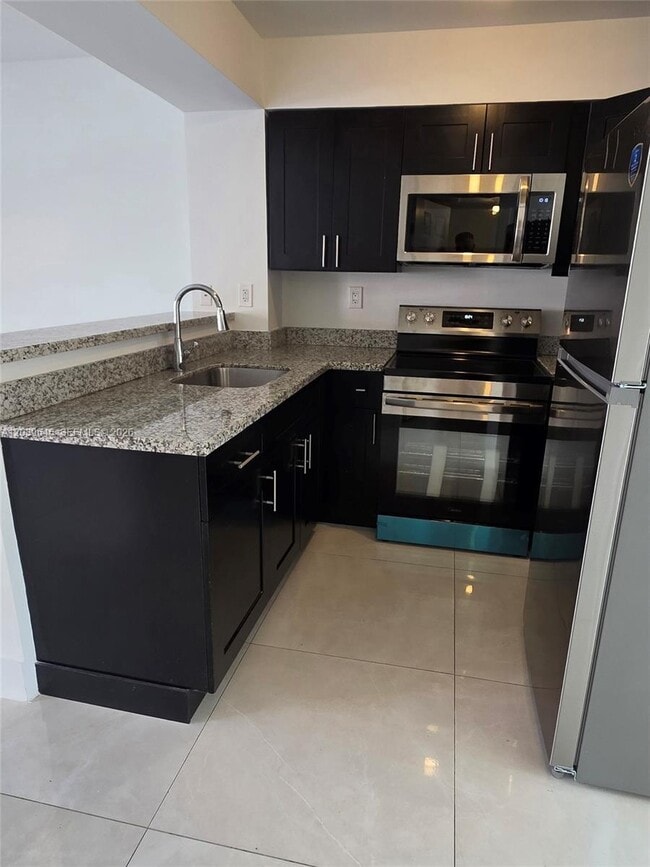 Photo - 2154 W 60th St Unit 12111