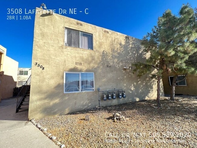 Building Photo - 3508 Lafayette Dr NE Unit C