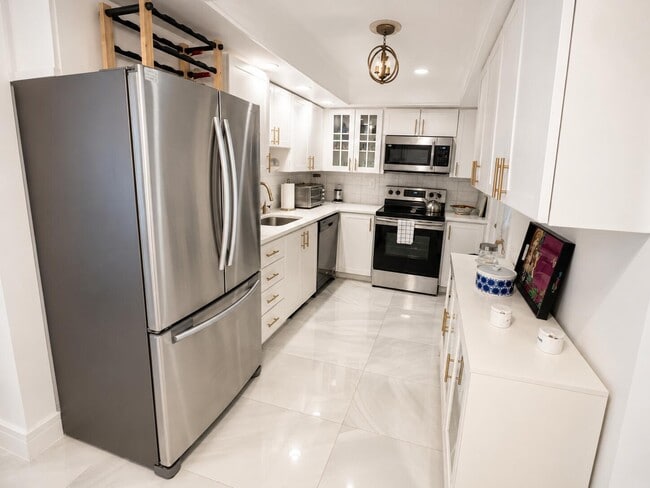 Photo - 5570 Tamberlane Cir Unit 329