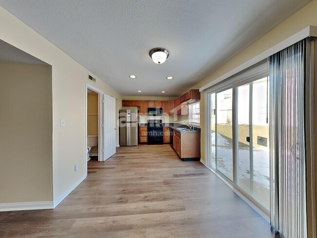 Photo - 11534 planewood Ct