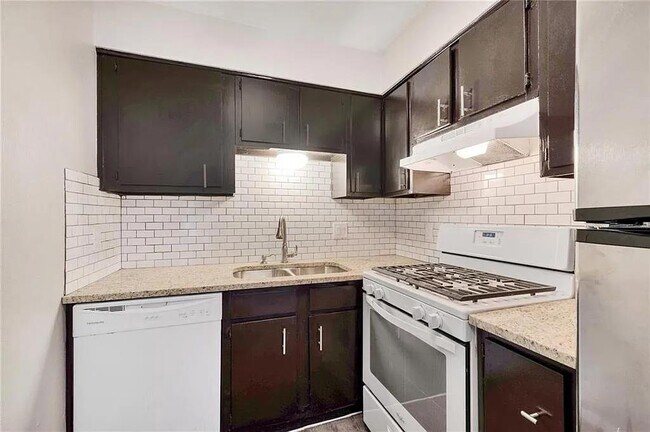 Photo - 2708 Windswept Cove