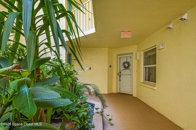 8700 Ridgewood Ave Unit 204b