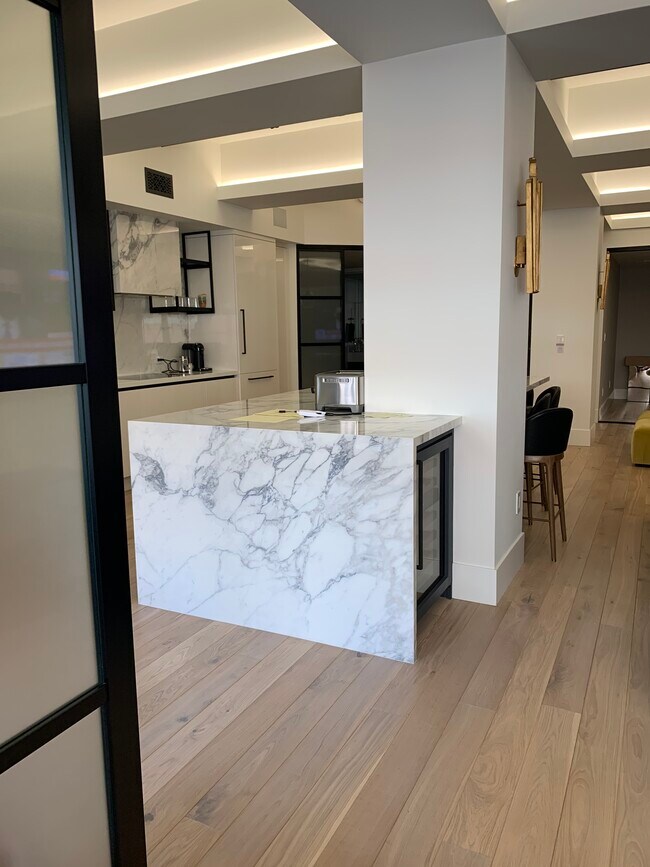 Photo - 849 S Broadway Unit 812