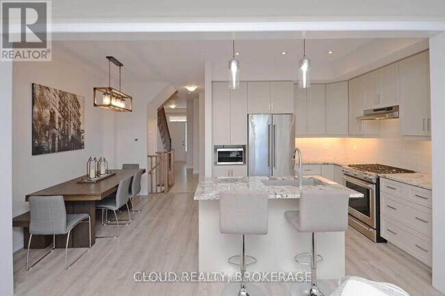 Photo - 1890 Rymal Rd E