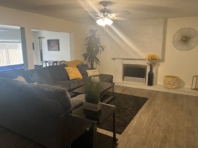 Photo - 5 bedroom home with a pool!