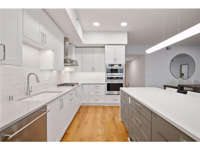 Photo - 1240 S 2nd St Unit 1323