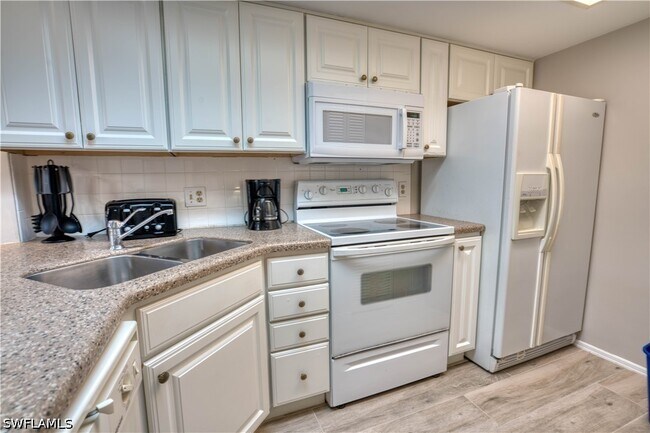Photo - 600 Neapolitan Way Unit 223
