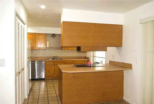 Photo - 134 Beechwood Ln