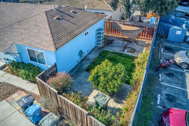 Photo - East Palo Alto Duplex for Rent - $3,000/mo