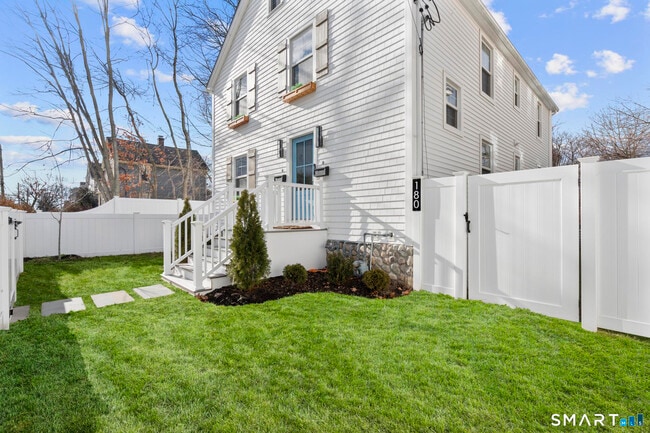 Photo - 180 Ruane St Unit 1