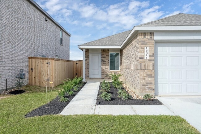 Photo - 16811-16811 Old Wagon Wy