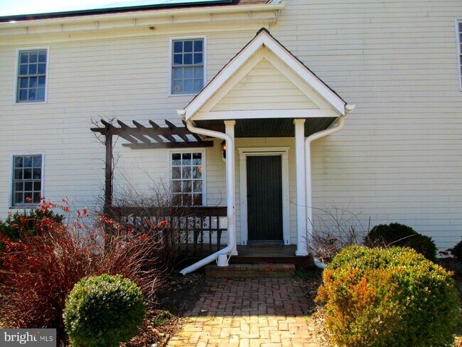 Photo - 8355 Broad Neck Rd